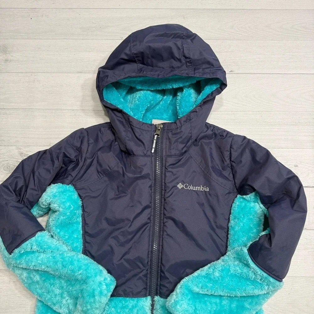 Columbia girls navy